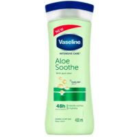 لوسیون بدن وازلین مدل Aloe Soothe حجم 400 میلی‌لیتر نرم‌کننده و آبرسان پوست خشک و معمولی با عصاره آلوئه ورا جذب سریع و حفظ لطافت و نرمی پوست بعد از استحمام